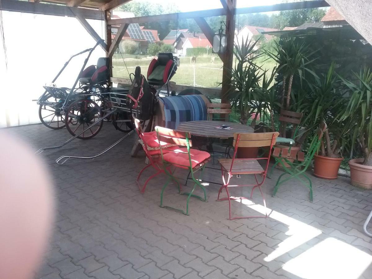 Gaestezimmer Hessdorf Luaran gambar